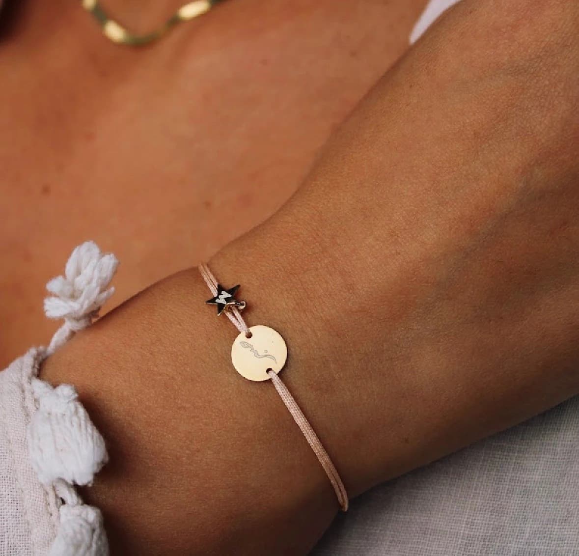 Narukvica Sabur na koncu